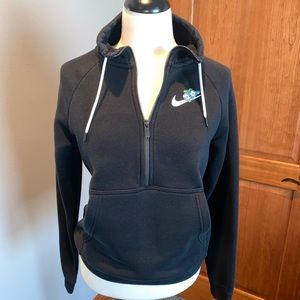 Nike Half Zip